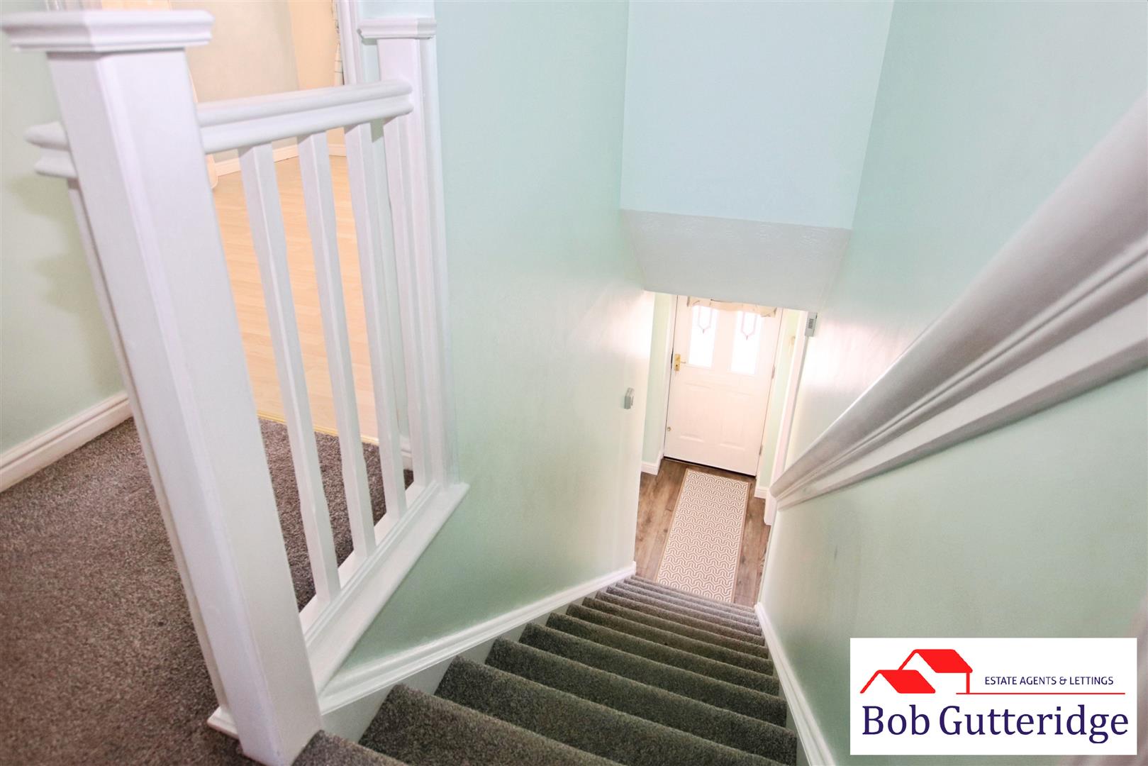 FIRST FLOOR LANDING